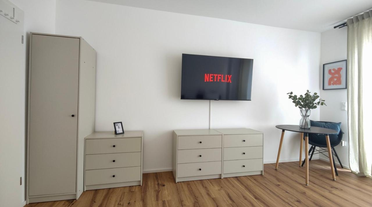 Hygge Home - Mit Garten Und Stellplatz Fuer Feriengaeste-, Monteure / Netflix / 10 Min. Zur Sinsheim Therme Und Zur Autobahn Εξωτερικό φωτογραφία