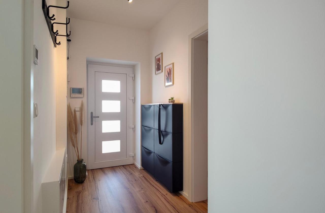 Hygge Home - Mit Garten Und Stellplatz Fuer Feriengaeste-, Monteure / Netflix / 10 Min. Zur Sinsheim Therme Und Zur Autobahn Εξωτερικό φωτογραφία